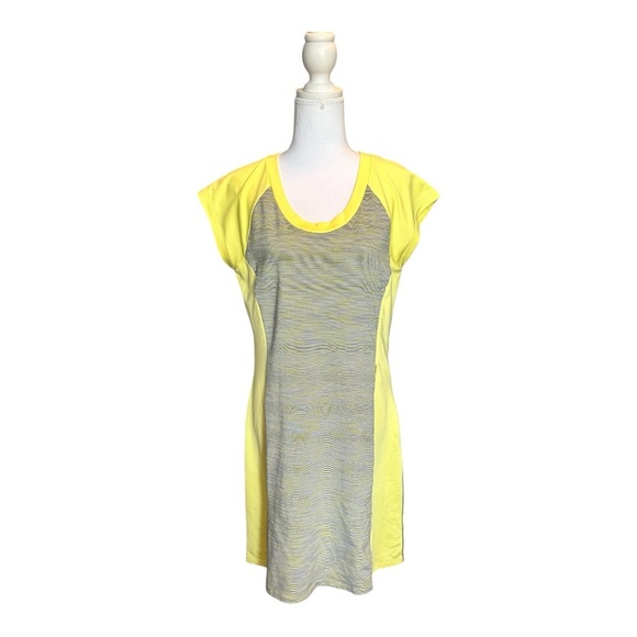 Title Nine Yellow and Gray Athletic Shirt Sleeve Stretch Dress Sz M - Picture 1 of 7